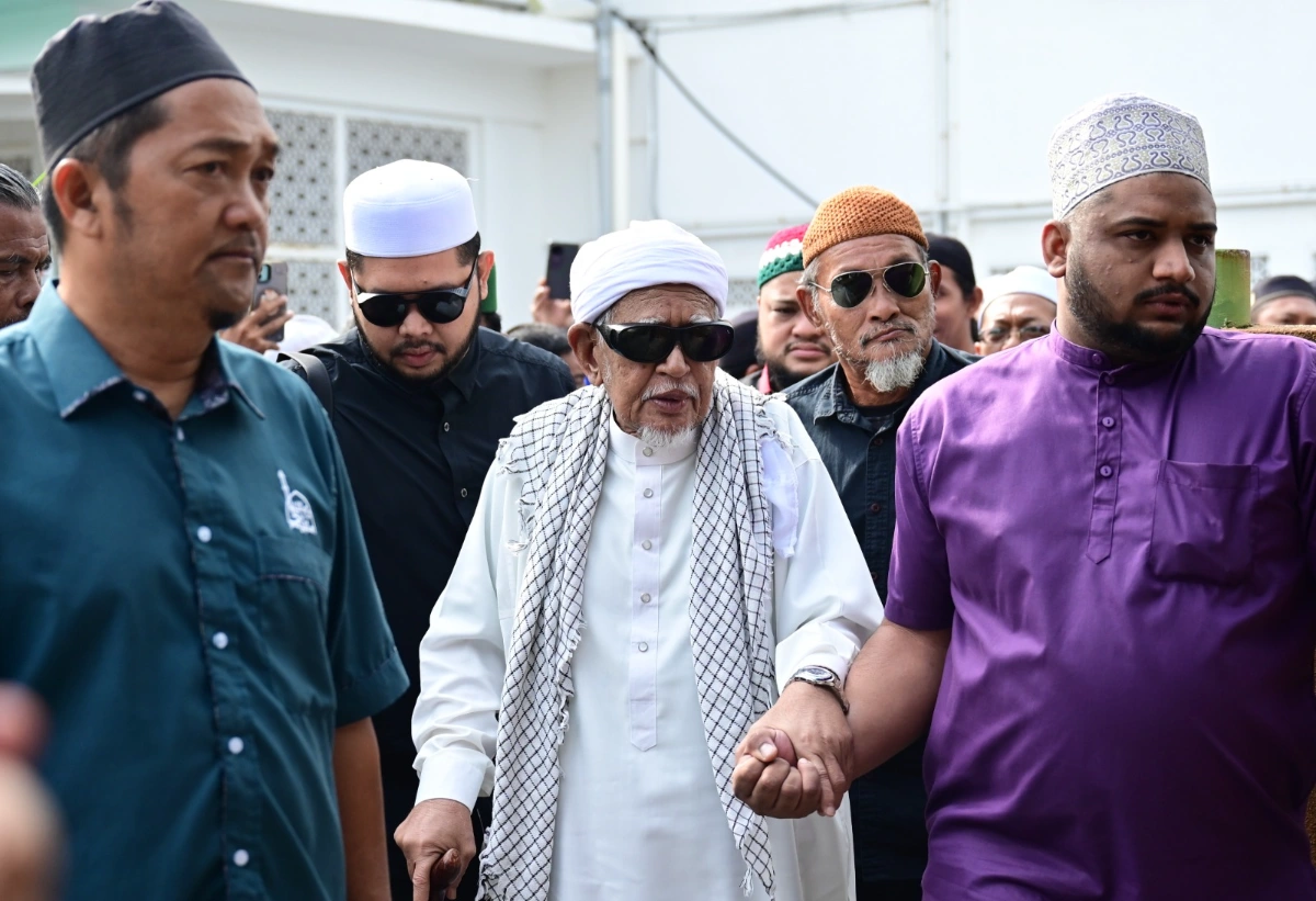 Hadi's ‘deviant teachings’ claim against news portal shocking, unfair, says Aziz Bari