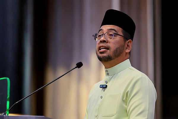 Malaysians must reject hatred, provocation and uphold harmony: Zulkifli