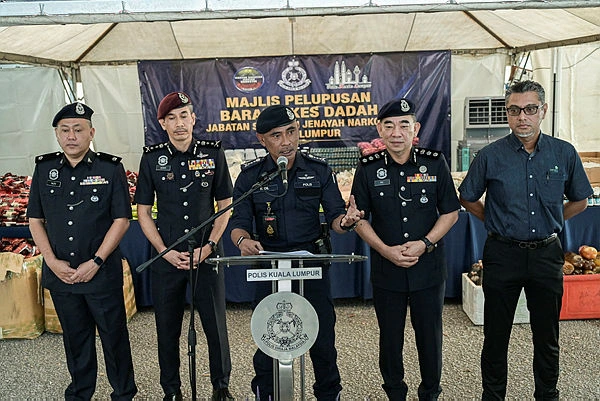Woman set on fire in Kepong over betting dispute, suspect arrested