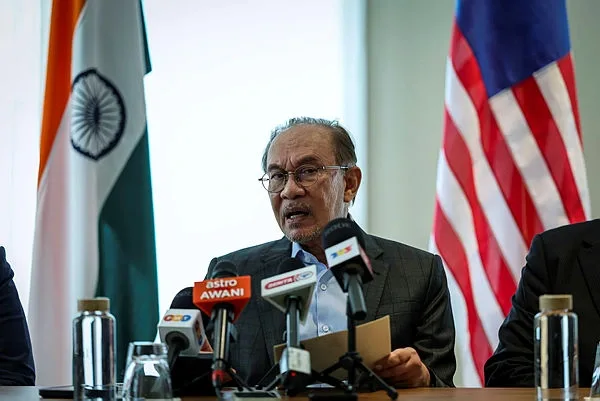 Malaysia, Keralam memperkuat kerjasama ekonomi, perdagangan dan pelaburan