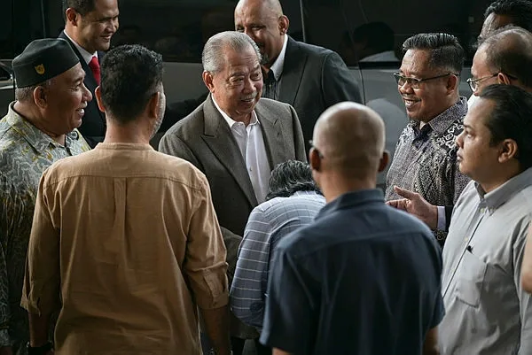 Jurucara MACC menafikan bias, perlakuan istimewa terhadap Azman dalam kes Jana Wibawa