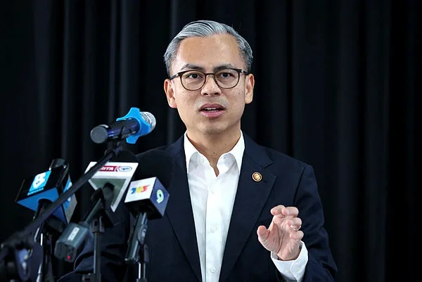 Fahmi proposes initiative to preserve founding leaders’ speeches
