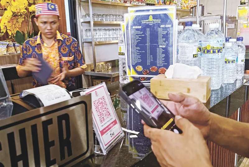 Lunch now, pay later: Worrying trend