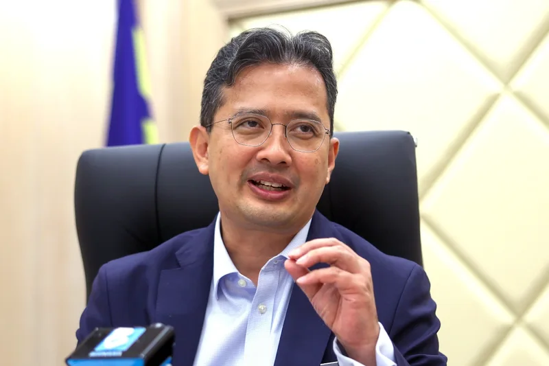 RM2,000 minimum wage agreed on, MSMEs given more time – Johan