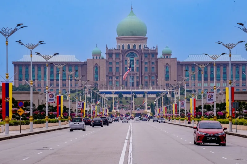 Govt recovers just 5% of RM9.27 billion in loan arrears – AG Report