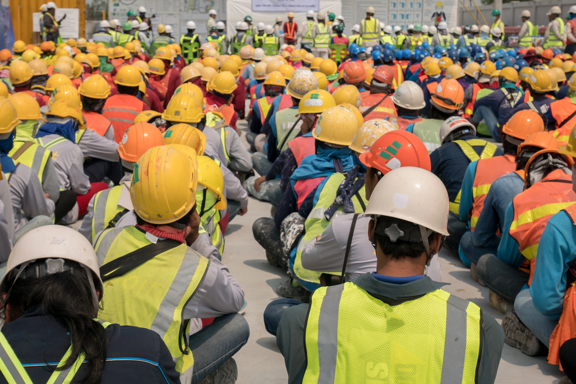 Anwar Orders Immediate Processing Of 15,000 Foreign Worker Applications