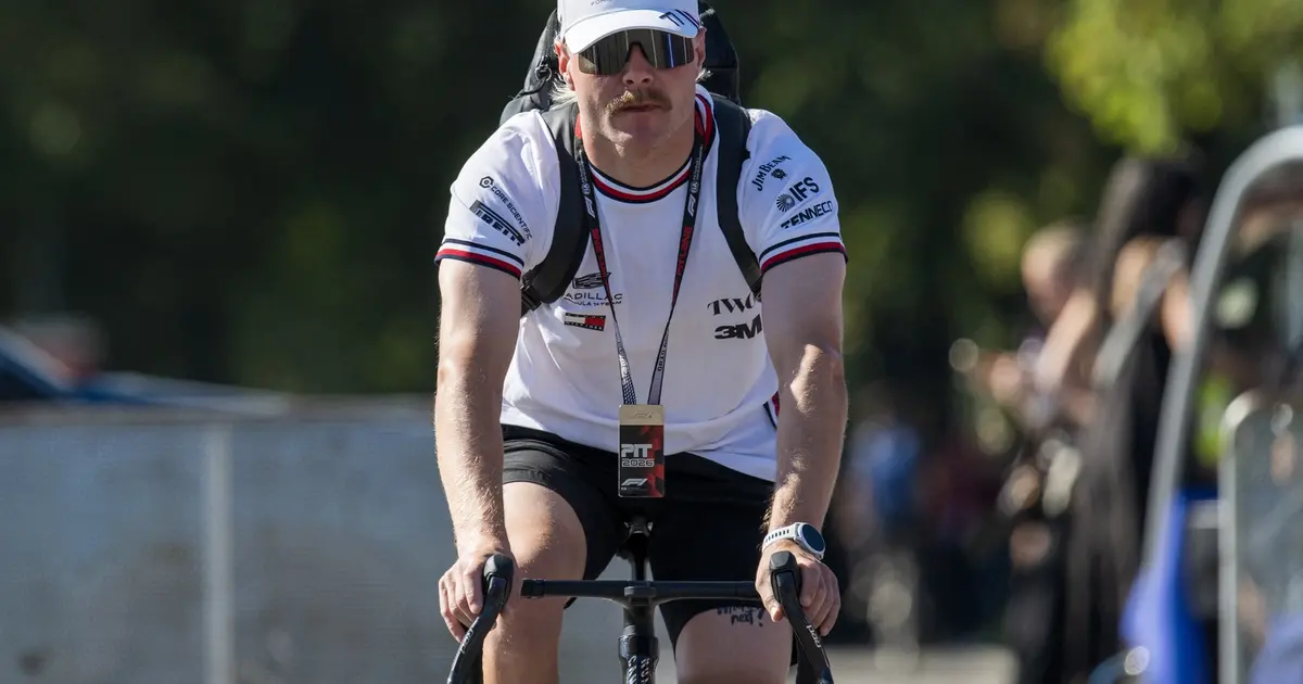 F1 driver Bottas cycles from Malaysia to Singapore Grand Prix