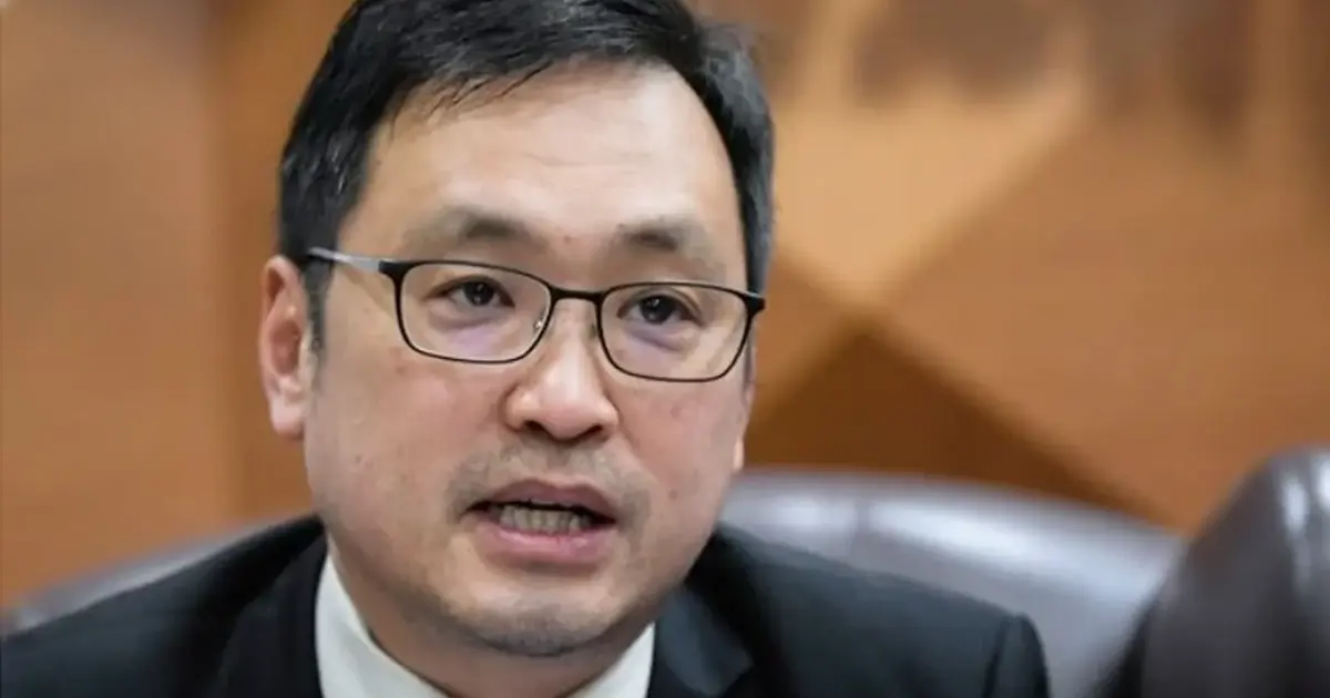 Chong Chieng Jen suspended from Sarawak state assembly
