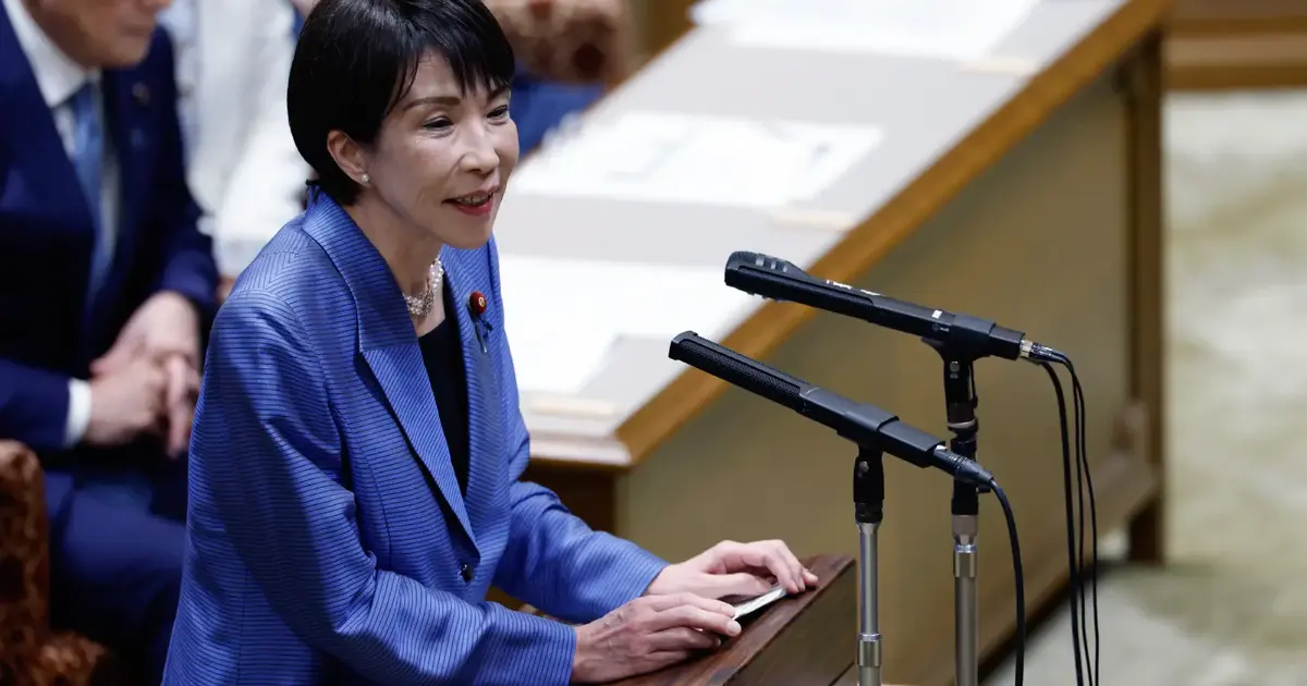 高市首相支持率下落