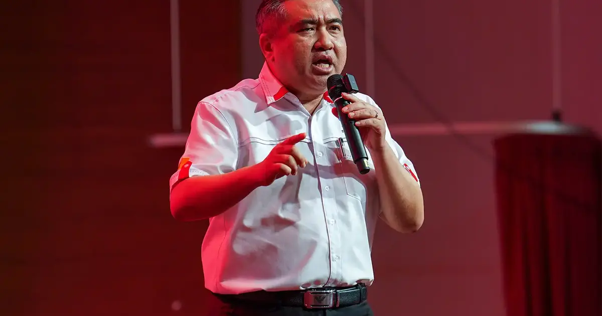 Negeri Sembilan, Selangor DAP want Loke to stay on despite polls defeat