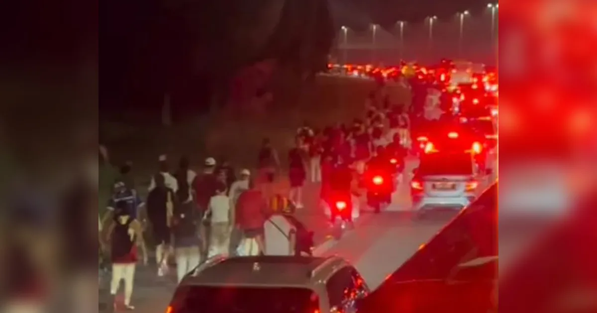 F1 fans stranded in Sepang long after Bahrain GP ends