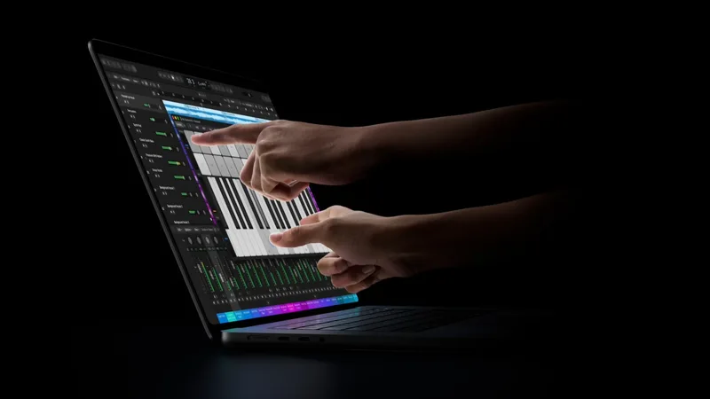 アップル、M5搭載タッチ対応MacBook Proをマレーシアで発売