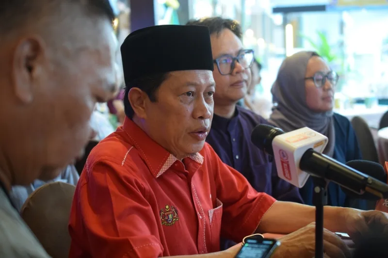 Kerjasama Negeri Sembilan dengan Perikatan tidak mengikat BN, kata Ahmad Maslan