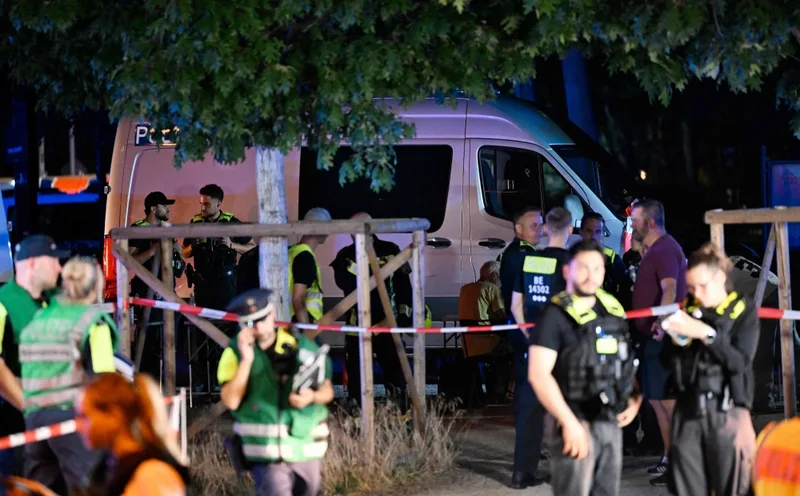 ベルリンプライド車襲撃、容疑者特定で捜査進行