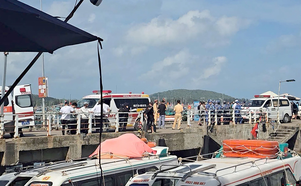 Vietnam reports 17 missing after cargo ship sinks amid joint China–Vietnam rescue