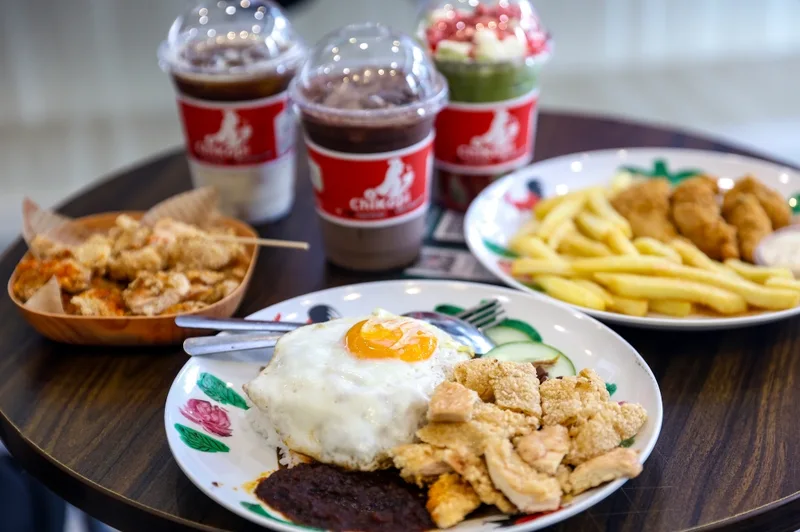 Kafe Malaysia Chikopi menunjukkan bisnes boleh untung sekaligus mencipta peluang pekerjaan kepada orang kurang upaya