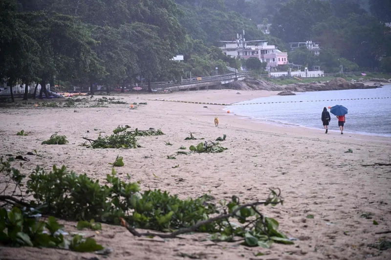 中国北西部で鉄砲水10人死亡23人負傷