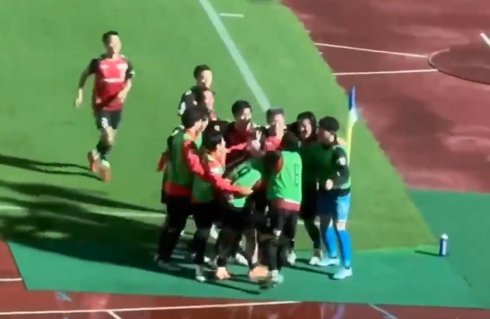 三浦知良59歳、約4年ぶりゴール　福島が7-0