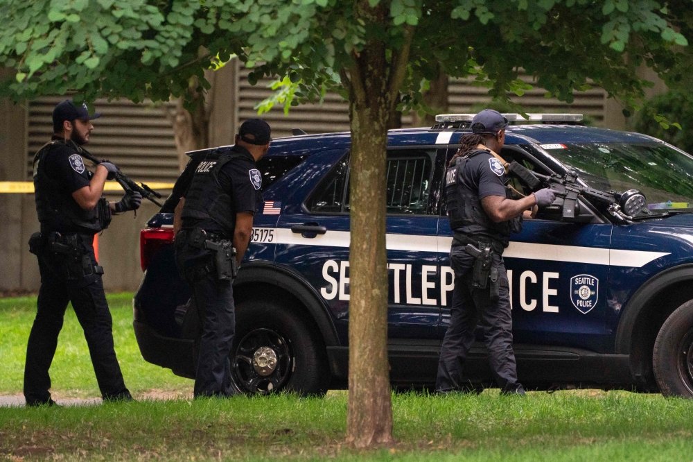 シアトルランドマークで銃乱射、2人死亡、4人負傷