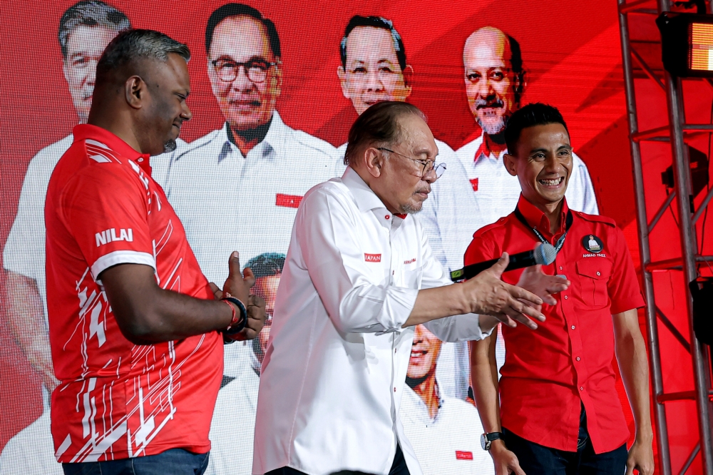 Anwar berkata Malaysia adalah milik semua orang selepas memohon maaf atas kenyataan yang menyentuh komuniti India