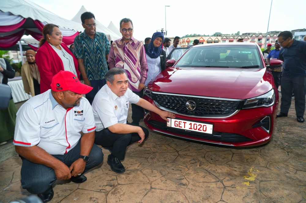 A fresh start: Teksi Madani policy looks at uplifting taxi drivers