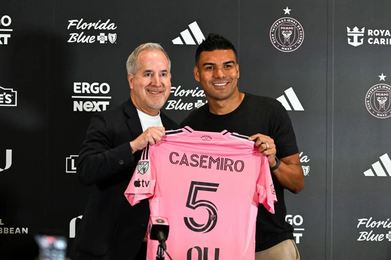 カゼミーロ、メッシとチーム組むことを待ちきれない