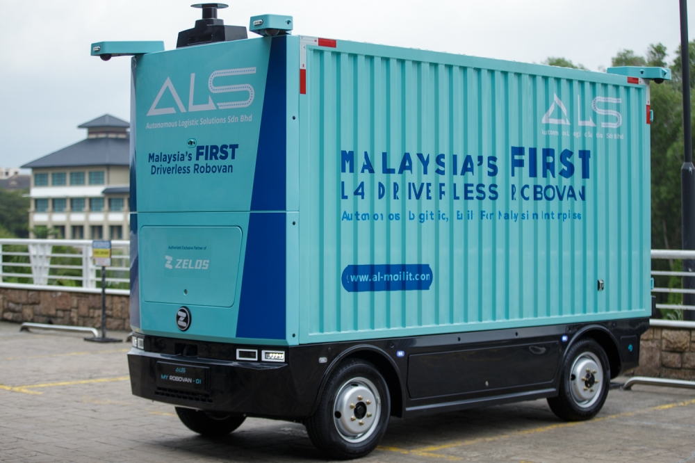 Cyberjaya gets Malaysia’s first autonomous vehicle control centre ahead of Level 4 trials