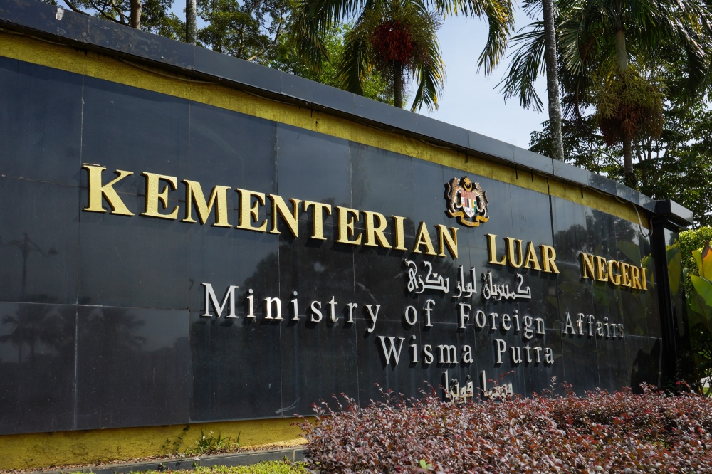 After southern Thailand blasts, Wisma Putra tells Malaysians to think twice before crossing border