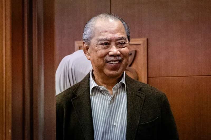 检方撤销对慕尤丁的四项指控，继续审理其余三项贪腐案