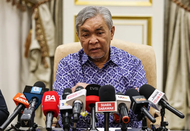 ザヒド氏、越境煙害に外交協力と予防策を要求