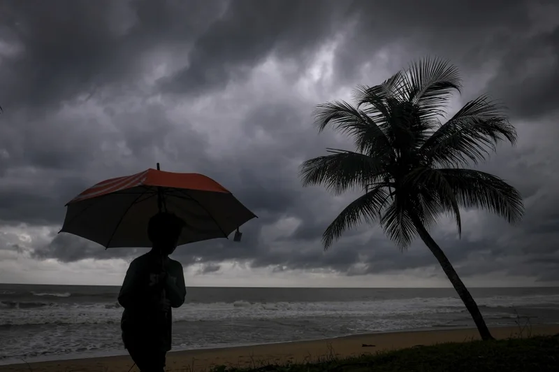 マレーシア各地で夜にかけ雷雨と強風の恐れ