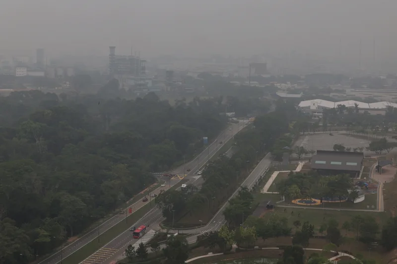 In haze-hit Johor, staying indoors is a luxury delivery riders cannot afford