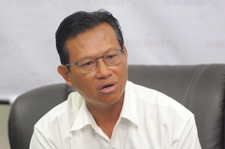 What hotel deal? Shabery Cheek says Felda London asset sale was not under his watch