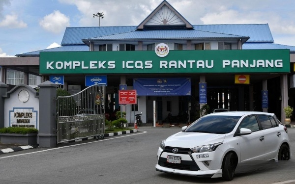 Fear hits the border: Crossings drop at Rantau Panjang after 51 attacks in southern Thailand