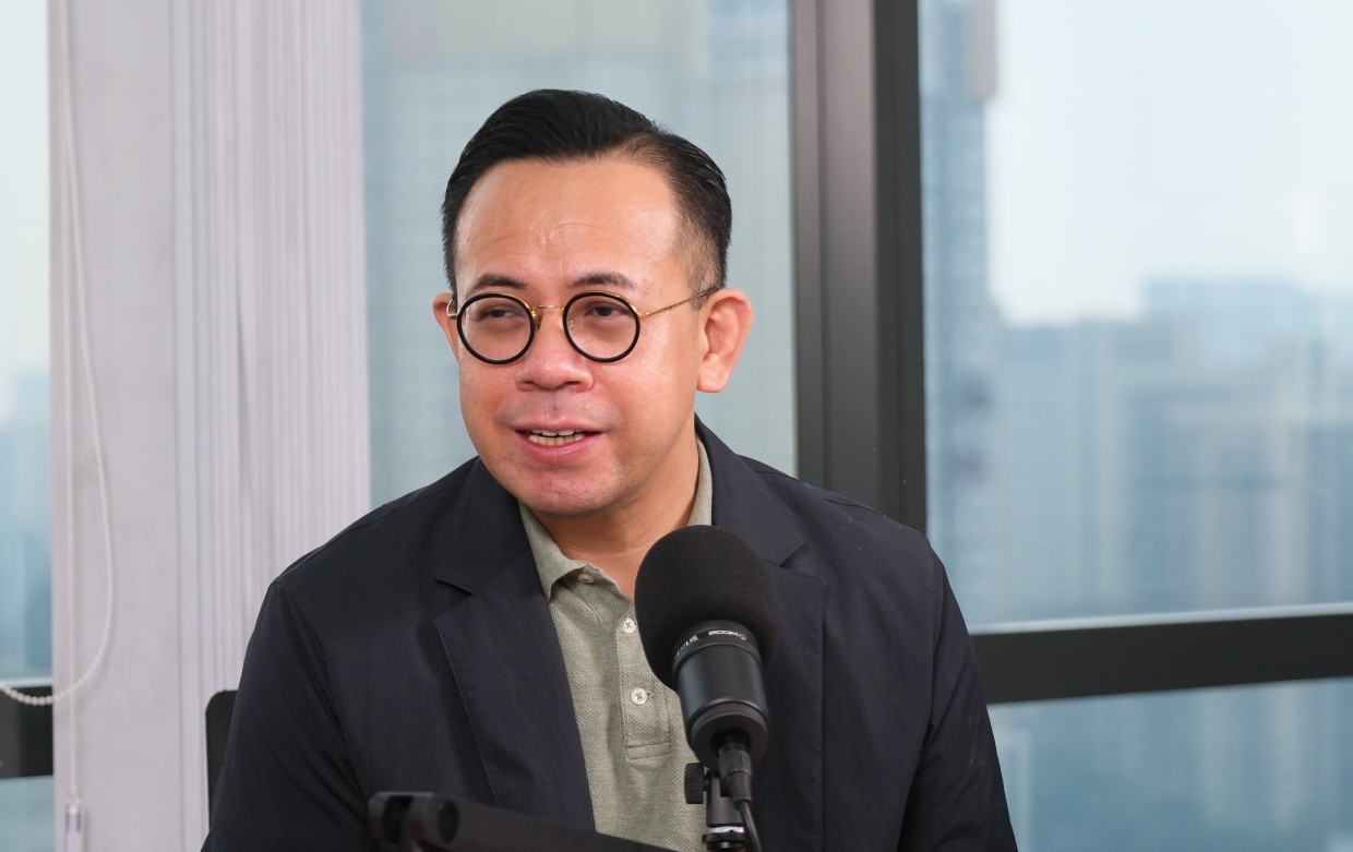 90% penjawat awam adalah profesional, kepimpinan yang memastikan penyampaian perkhidmatan: Steven Sim