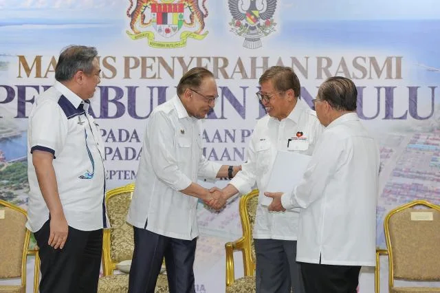 Bintulu Port officially handed over to Sarawak government