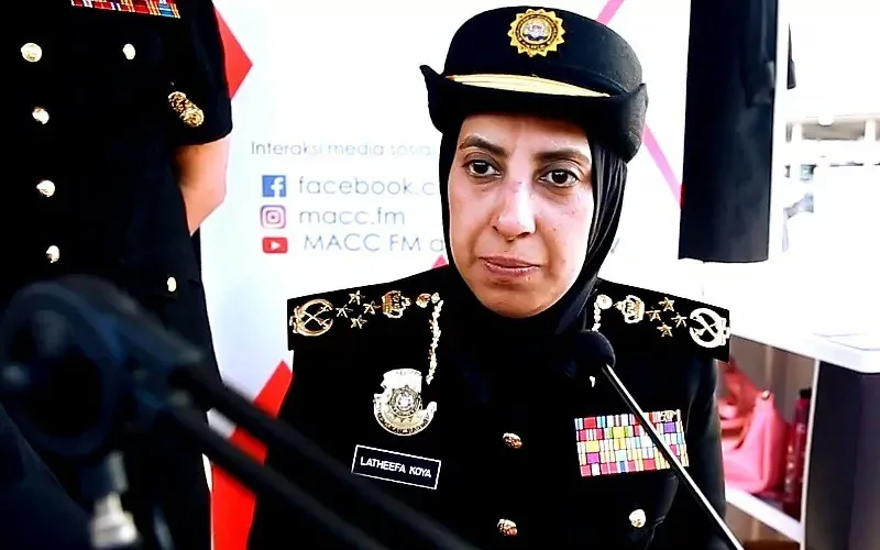‘Gembira ia berhenti, tetapi hentikan selamanya’: Latheefa mengenai aturan pakaian oren MACC