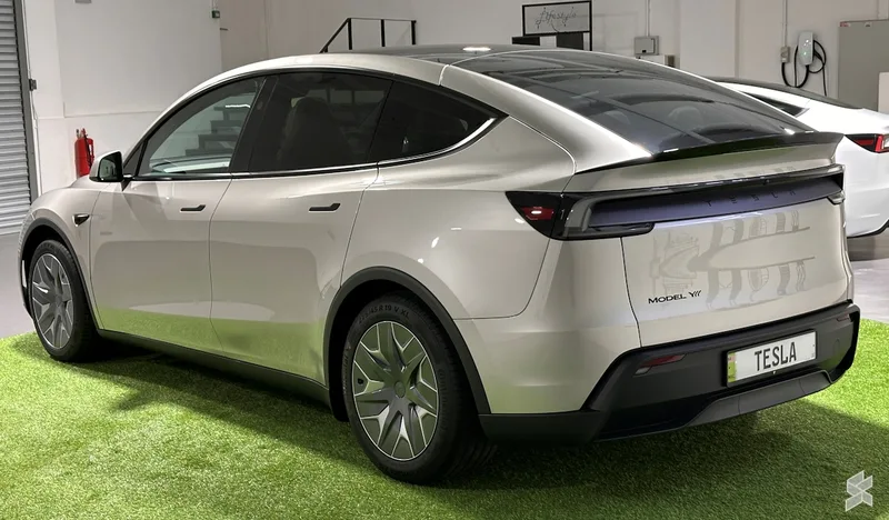 Tesla Model Y L、無料加速向上で0-100km/hが4.5秒に