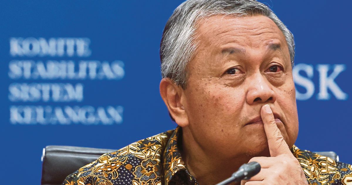 Central bank's independence to be tested after governor's shock exit