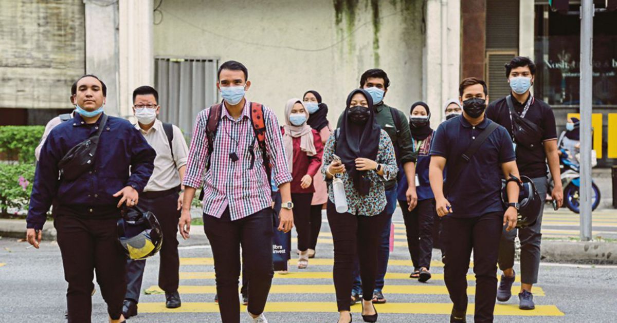 Top 10pct of formal workers earn at least RM11,500 a month
