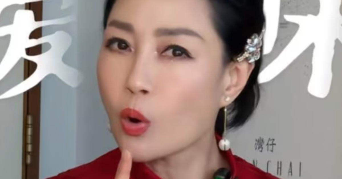 #SHOWBIZ: 'Do you think I'm stupid?': Actress Strawberry Yeung foils HK$300k romance scam