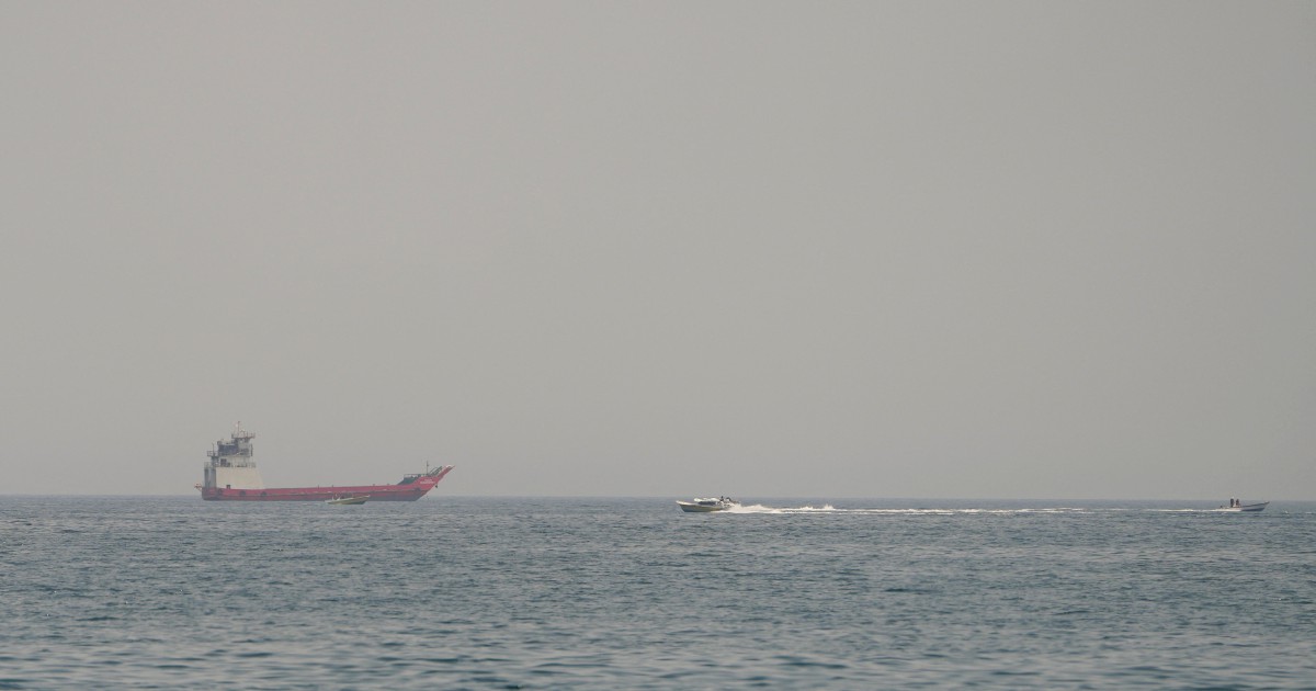 Iran's IRGC says Strait of Hormuz cannot reopen while US 'threats' continue
