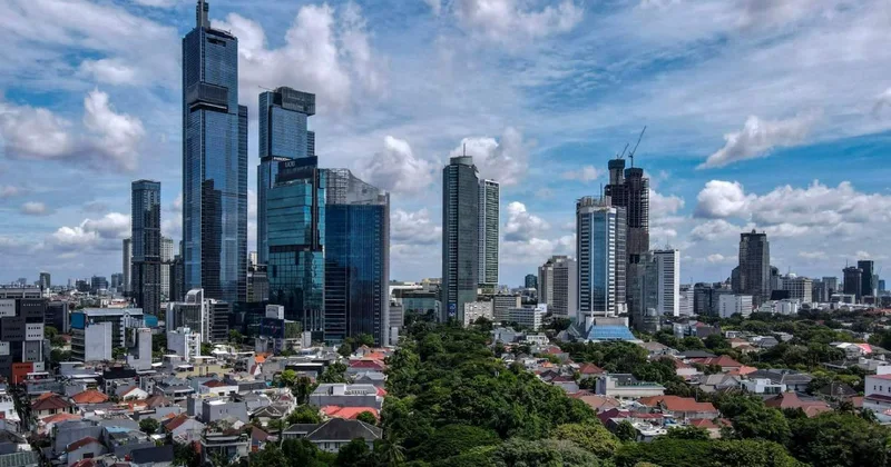 7月のインドネシア訪問客、マレーシアが15％で首位