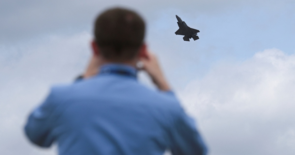 At Farnborough airshow, tech and geopolitics drive aviation innovation