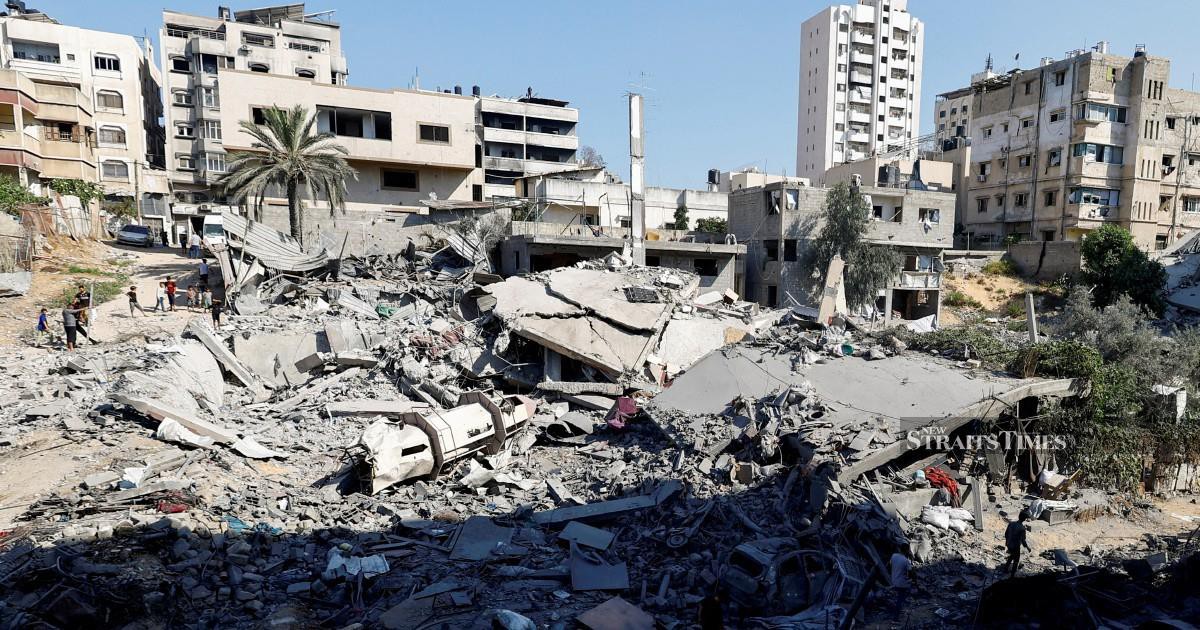 Israel army hit Gaza mosque, says used for Hamas 'weapons storage'