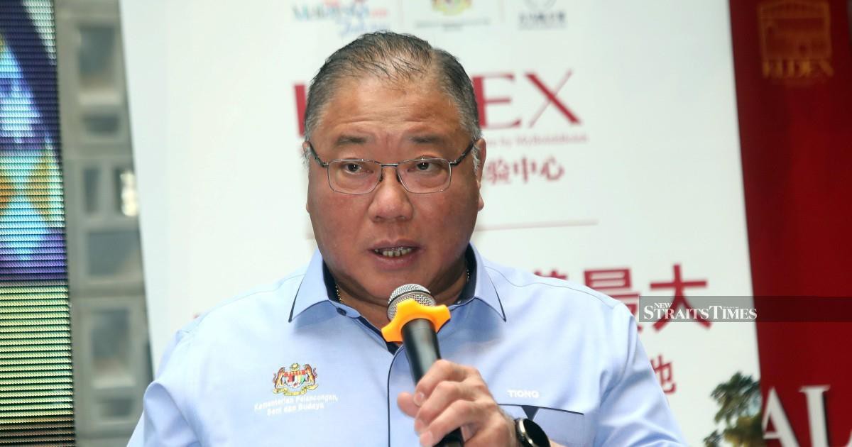 Tiong: Review crew screening to restore passenger confidence