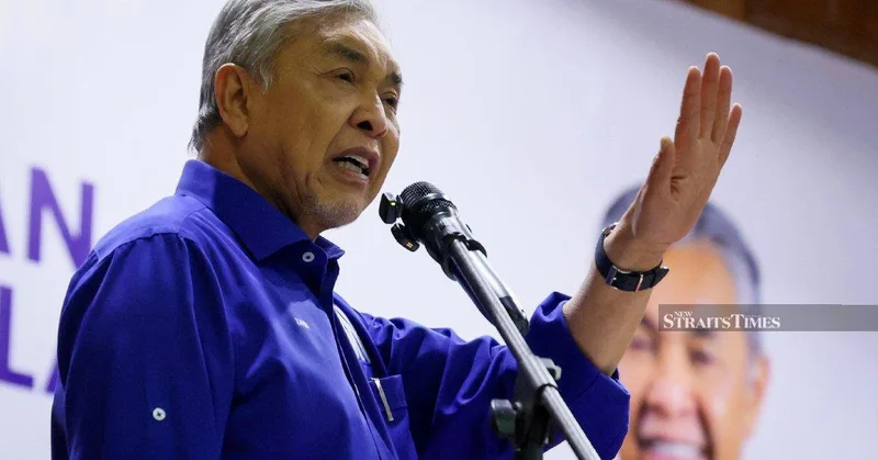 ザヒド氏「ラウフはマラッカ州首相のままとなる。BNが州選挙で勝利すれば」